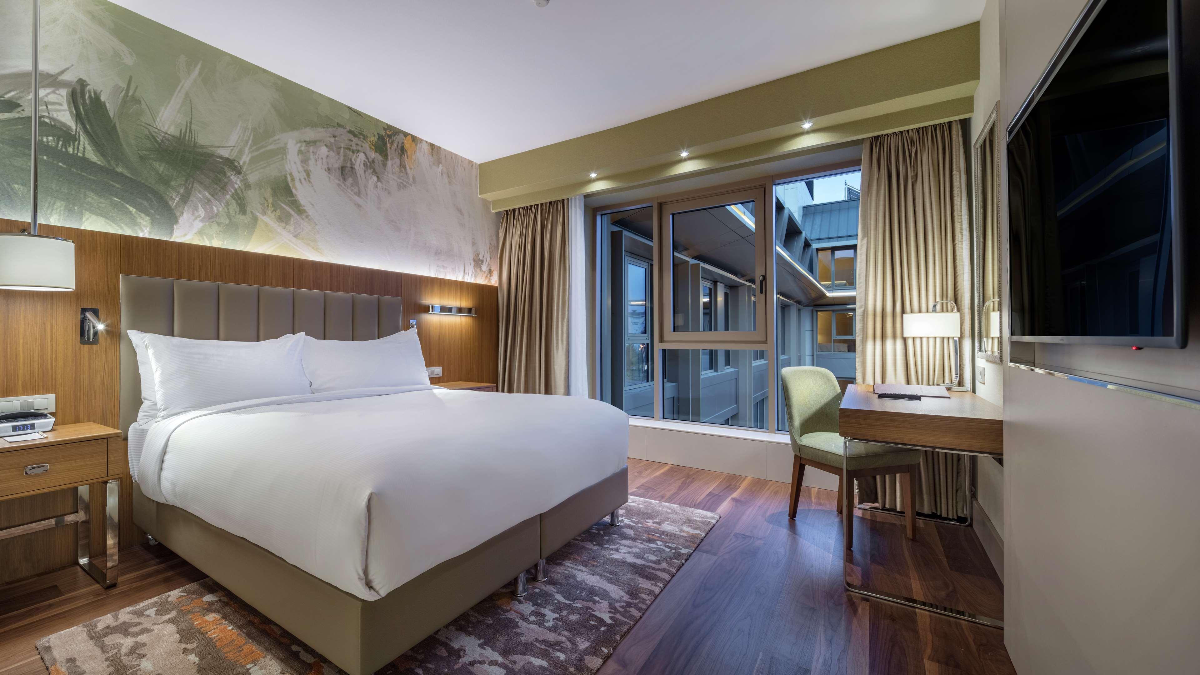 מלון Doubletree By Hilton סקופיה מראה חיצוני תמונה Deluxe Room