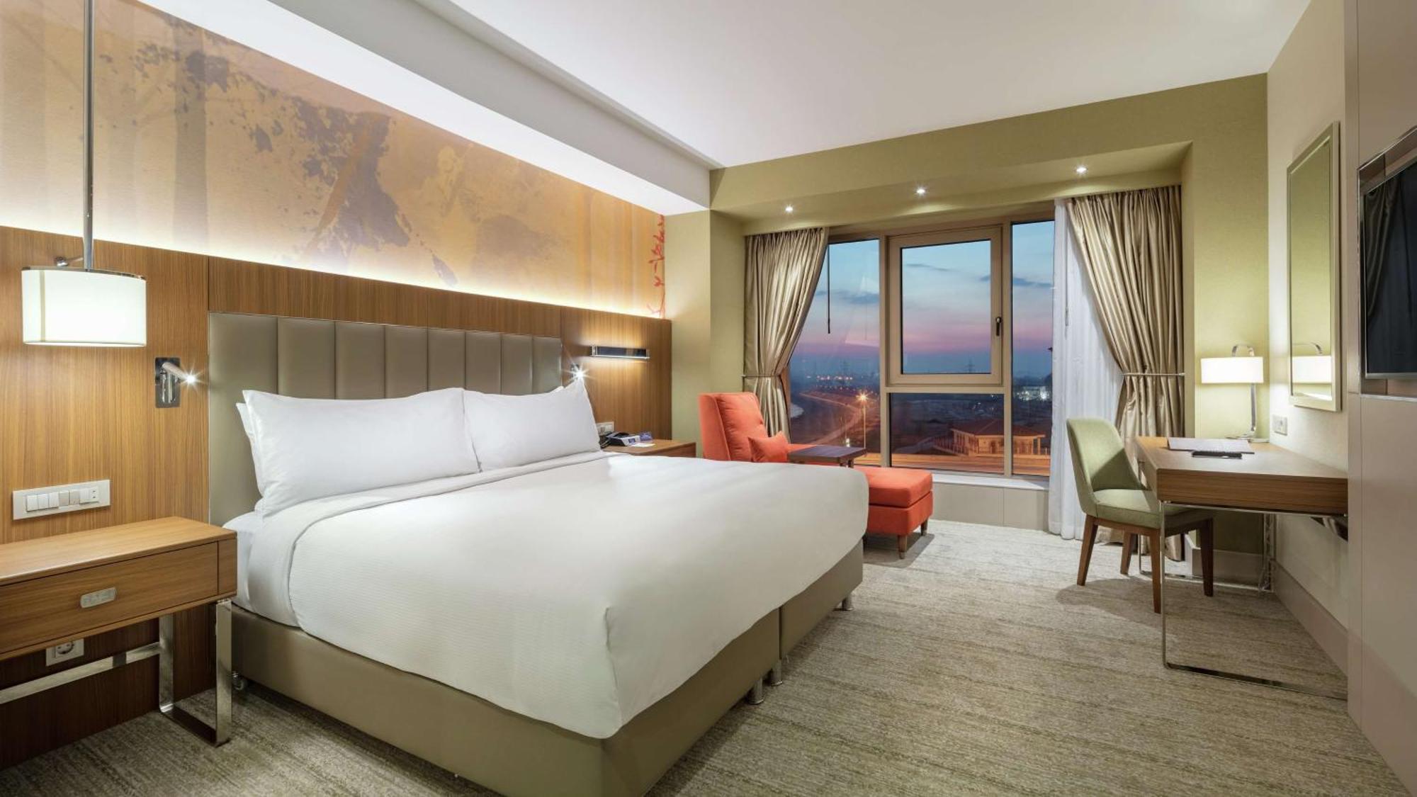 מלון Doubletree By Hilton סקופיה מראה חיצוני תמונה